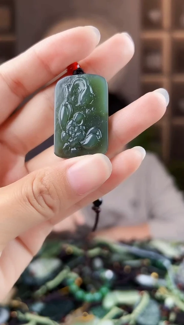 未镶嵌和田玉挂件拍一发一，多样性发货