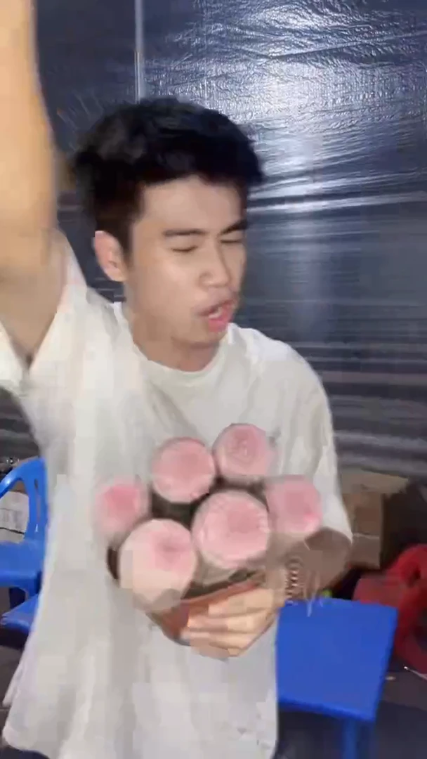 6大头 红太阳【带根】