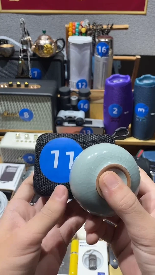 瓷片闪购商品 如图所示