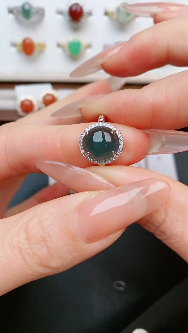 【闪购商品】翡翠戒指银S925镶嵌....
