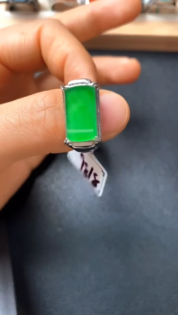 银S925镶嵌戒指翡翠22222