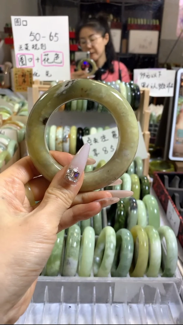 未镶嵌岫玉手镯 1 56+