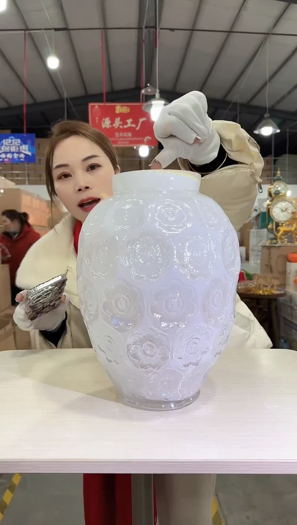 【闪购商品】无铅玻璃悠悠Q-花器-68100早