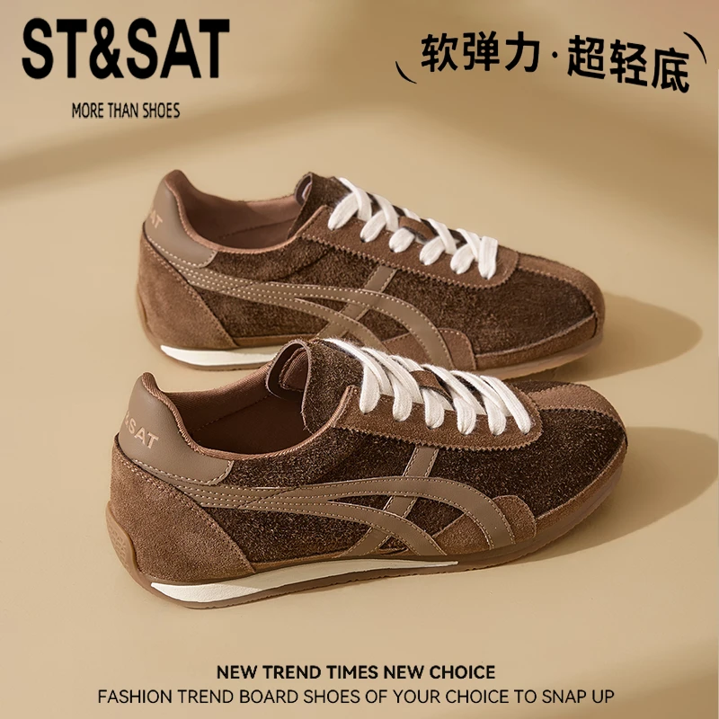 星期六真皮复古软底阿甘德训鞋女2025新款系带平底板鞋休闲运动鞋