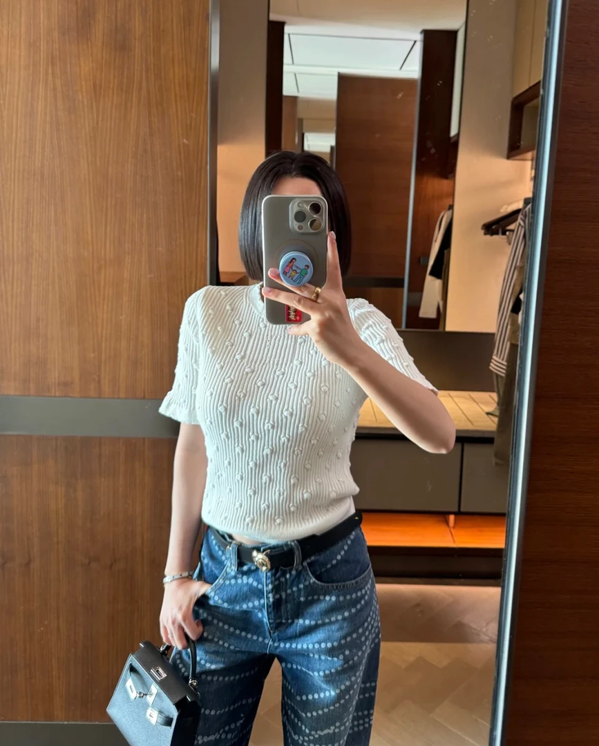 「长芯」时尚百搭25ss立体凹凸花纹套头针织衫 YZ24K01099