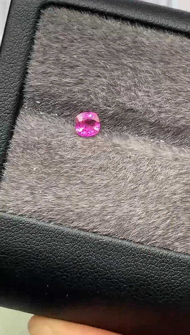 【闪购商品】定制蓝宝石裸石未镶嵌枕型 粉色蓝宝石 0.37ct