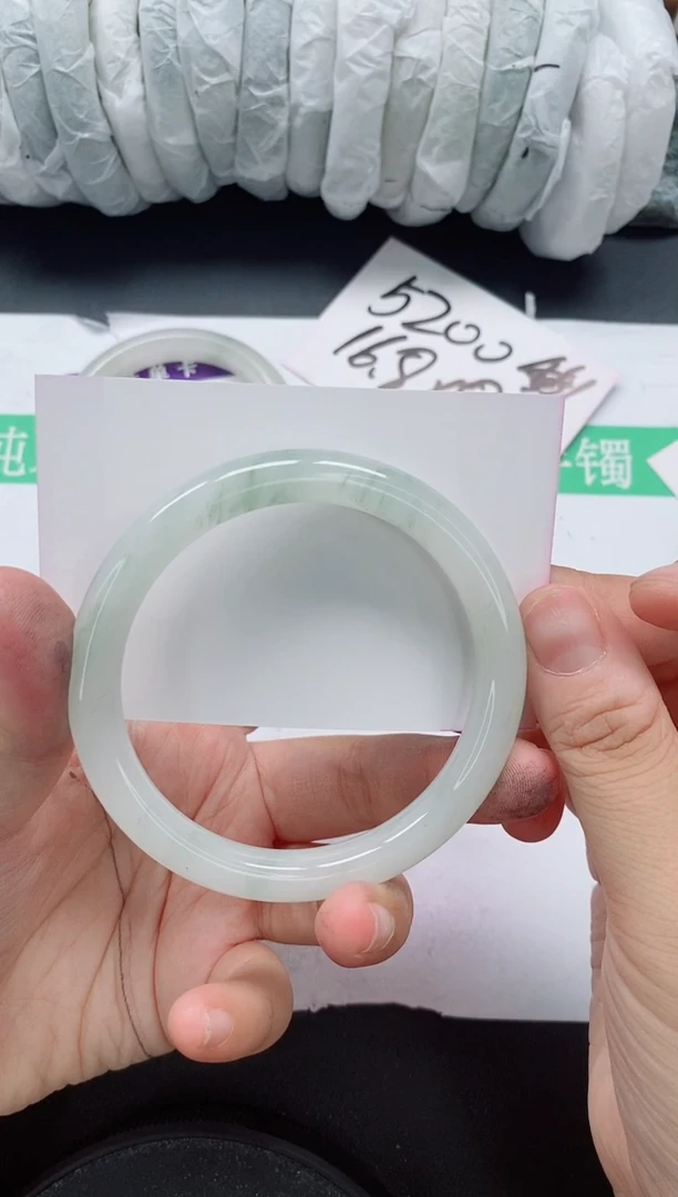 未镶嵌手镯石英质玉292/60-61