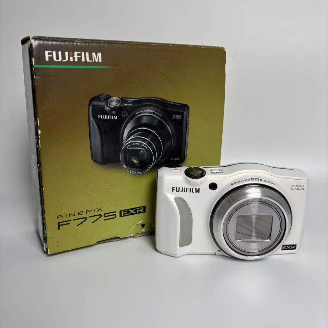 95新 Fujifilm/富士 F775EXR 1600w像素 20倍长焦 珍珠白原盒