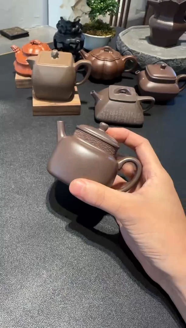 茶壶紫砂M****️四方言心