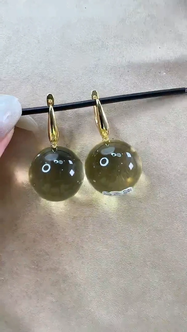 琥珀颈饰未镶嵌耳环