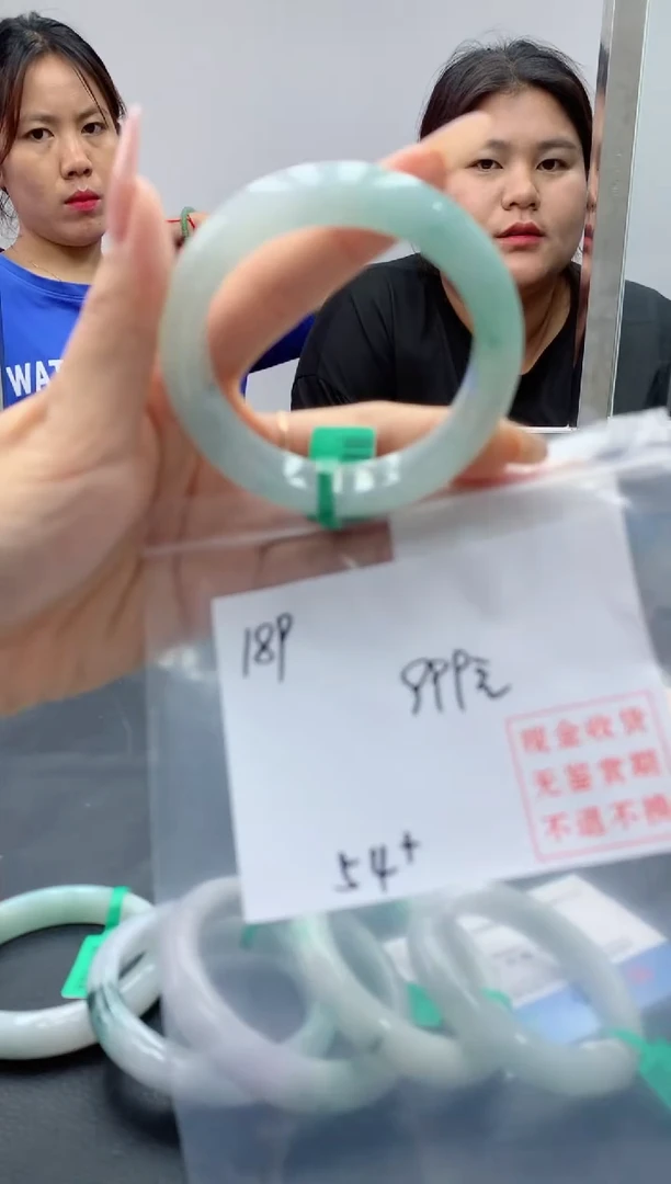 定制翡翠未镶嵌毛货手镯需精细抛光/手镯189