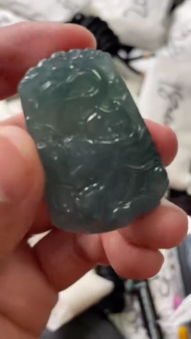 颈饰未镶嵌翡翠8