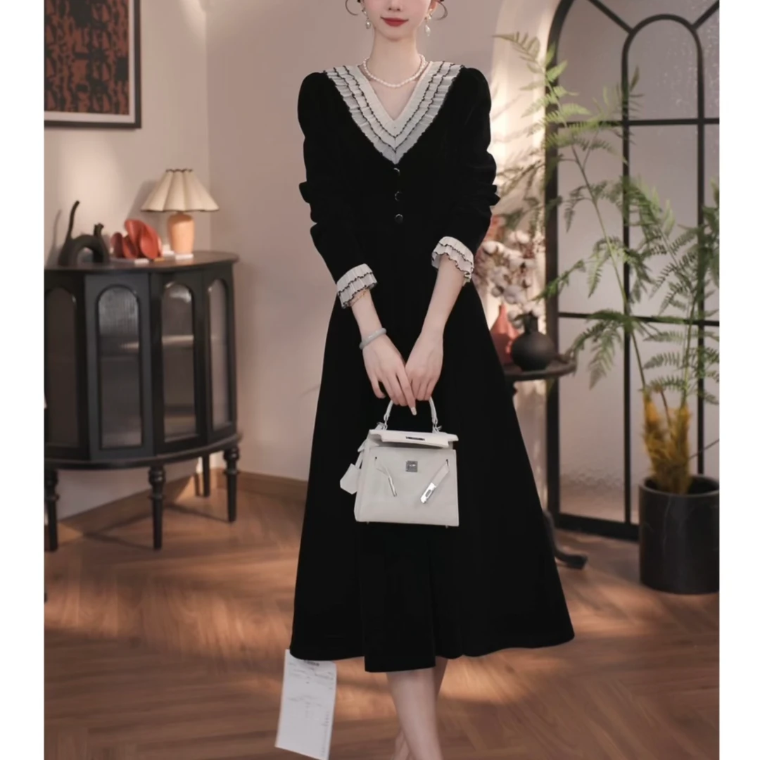 Meika-【梦屿千寻】24年秋冬丝绒法式百搭修身显瘦连衣裙女-BN846F