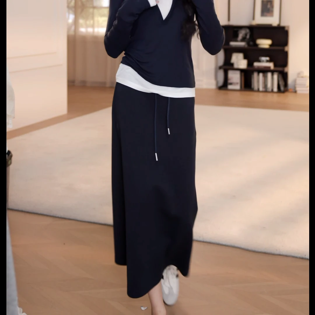 2025新款半身裙休闲运动百搭高腰显瘦开叉裙LK2501713