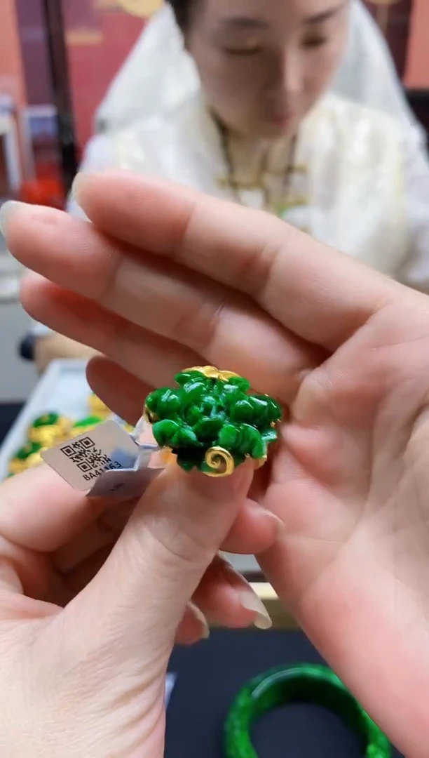 颈饰未镶嵌翡翠翡翠吊坠
