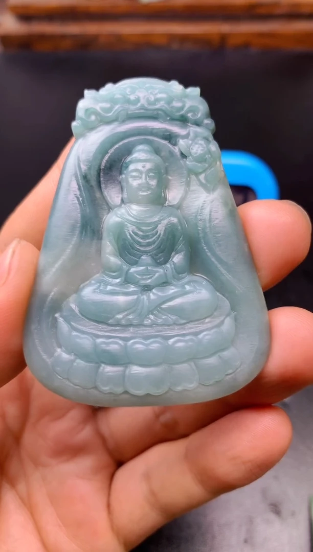 颈饰未镶嵌翡翠深***海挂件