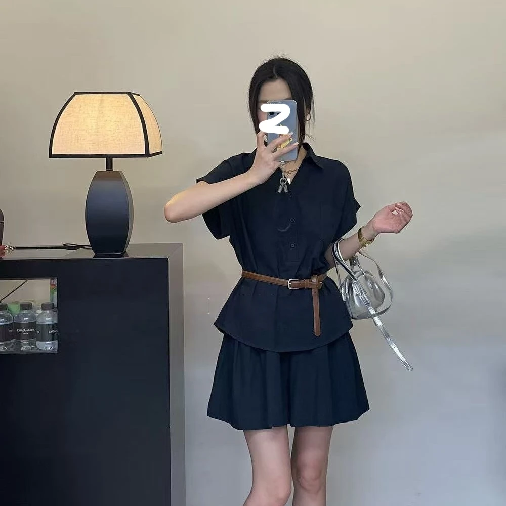 2025夏季新款时尚套装女纯色衬衫上衣+休闲短裤配腰带两件套女