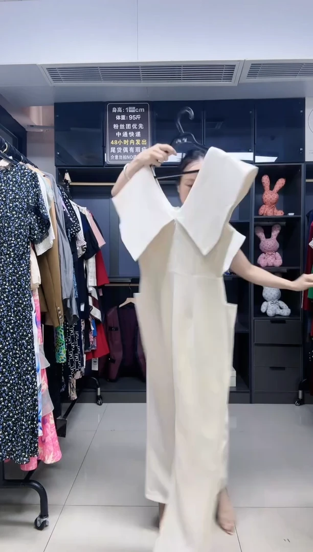 码 时常潮流服饰 精品女装