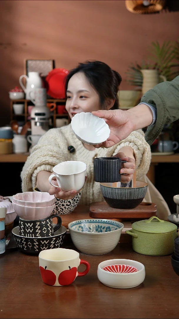 瓷片黑白水杯 加送小碟 微瑕 凑满20发货