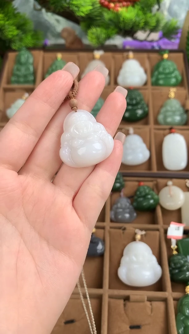 和田玉未镶嵌颈饰吊坠30mm