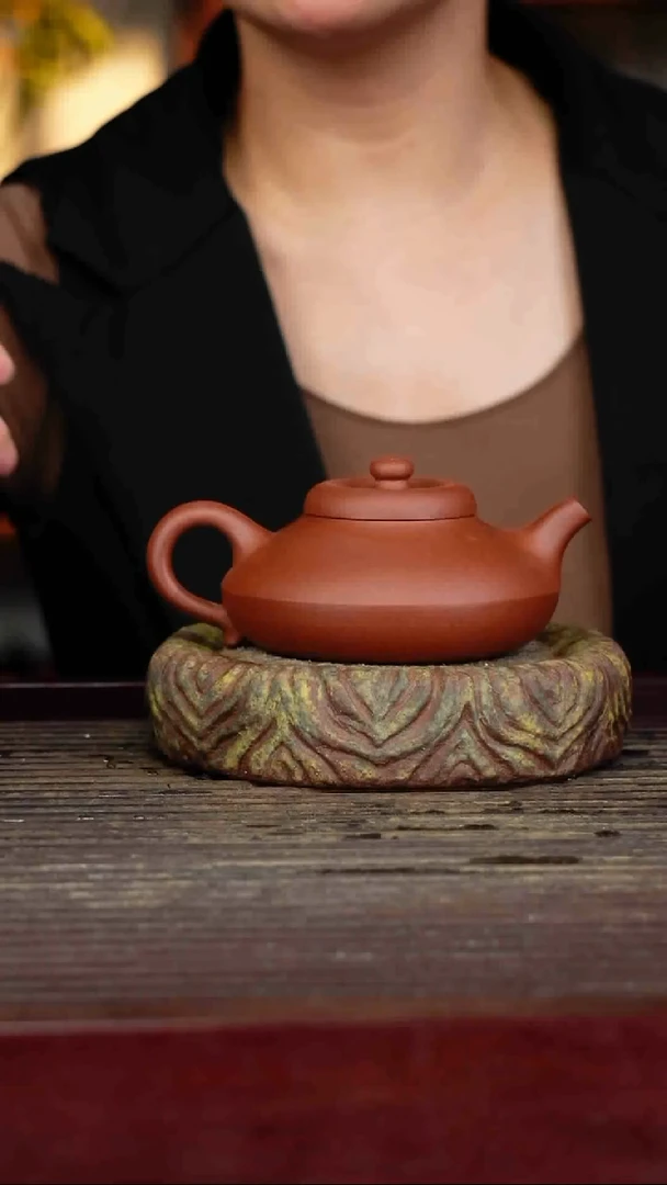 宜兴原矿紫砂壶茶壶宜兴原矿紫砂壶茶壶200C