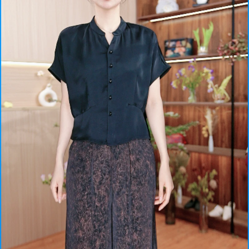 2006-11新款女士小衫