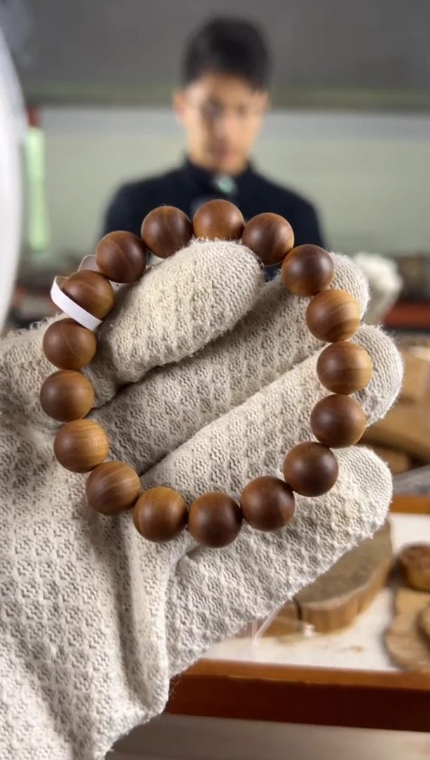 【闪购商品】檀香木其他极系列塞勒姆官仓1.2横黑沉焦糖奶甜醇