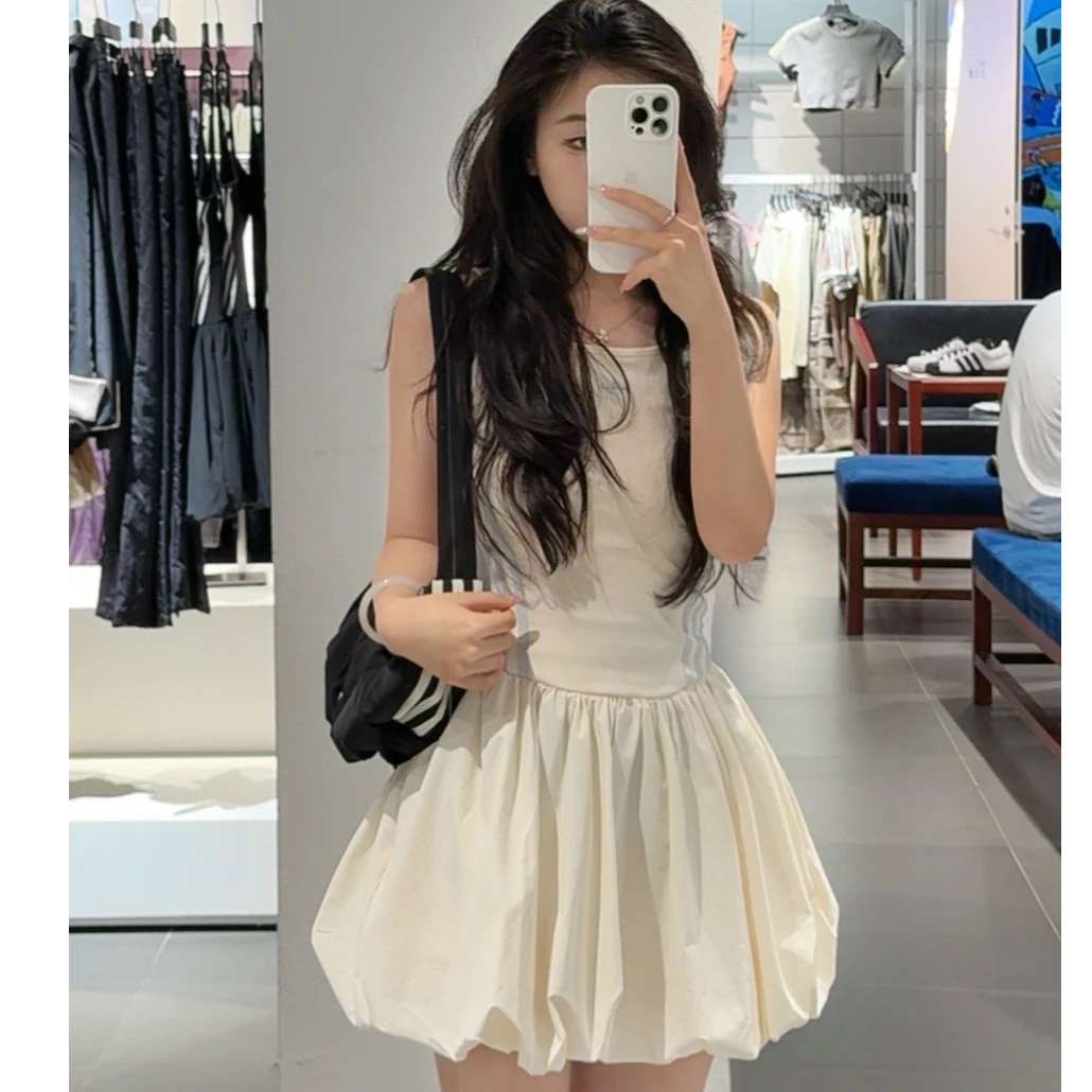 adidas/阿迪达斯三叶草时尚经典运动无袖花苞连衣裙KE5075