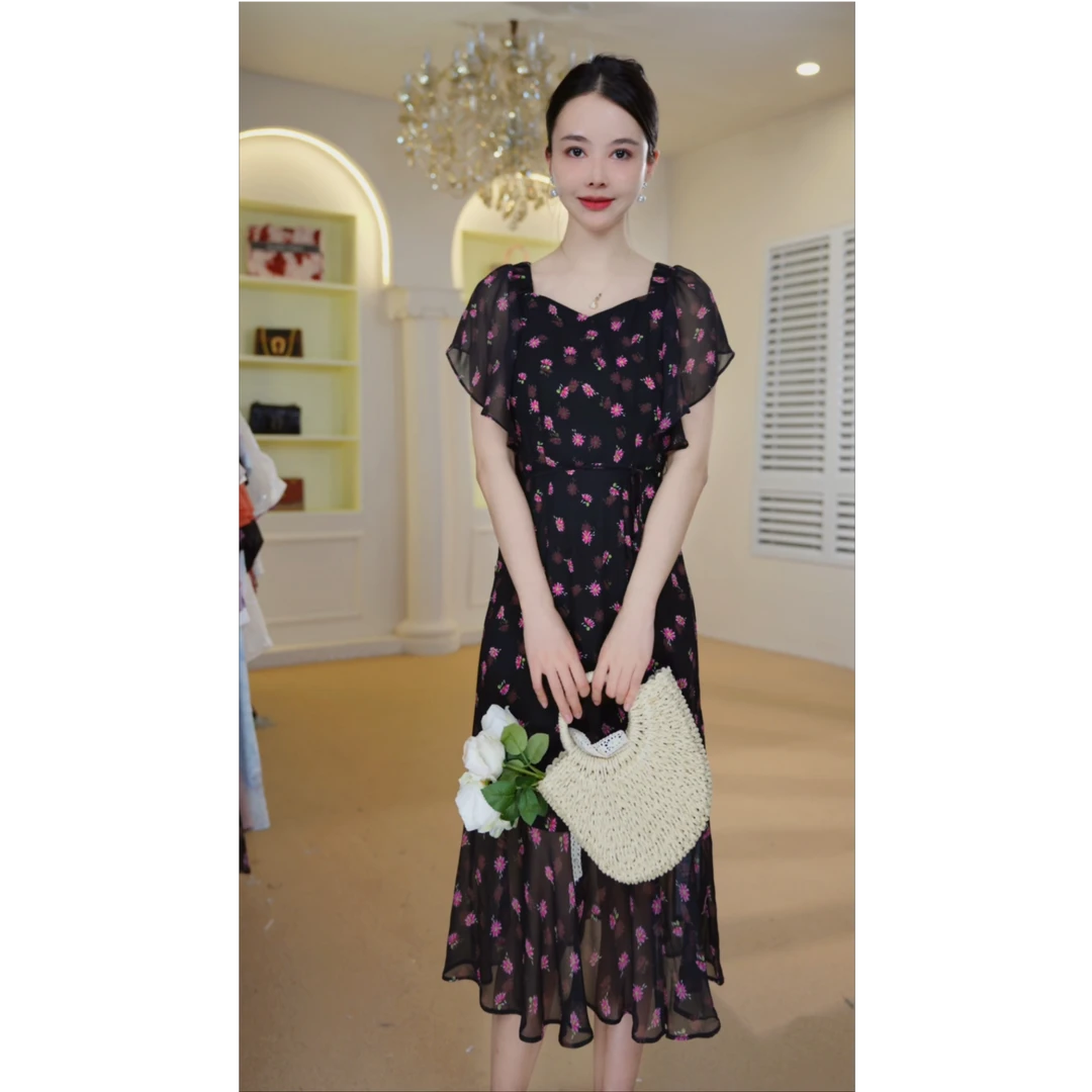 （赠送运费险）2025夏季法式碎花休闲裙设计感中长款连衣裙子J5193