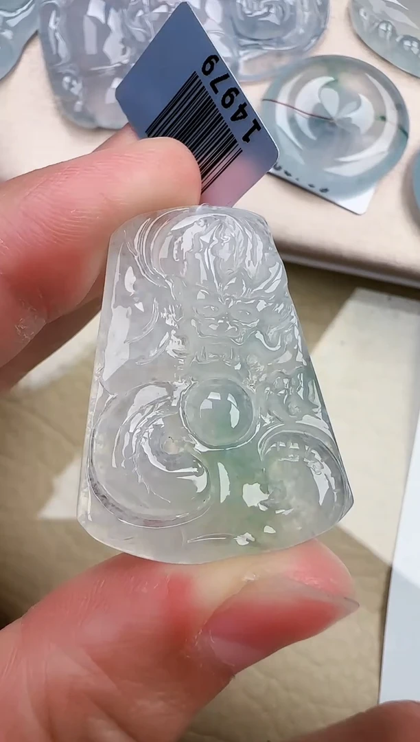 翡翠未镶嵌颈饰缅甸翡翠a货