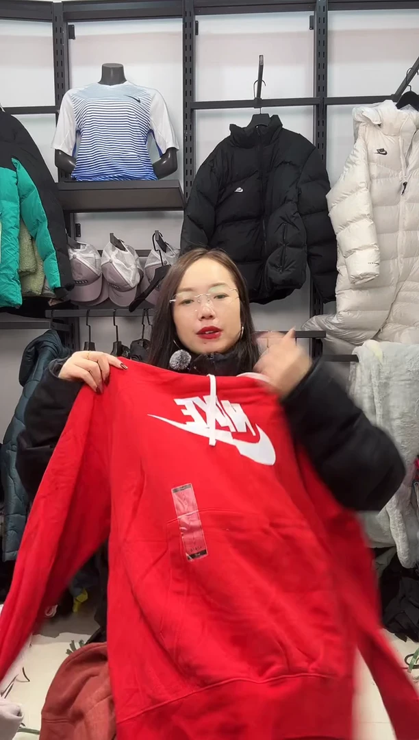 2441 闪购编码  运动卫衣裤以直播间过款为准 尺码  · L