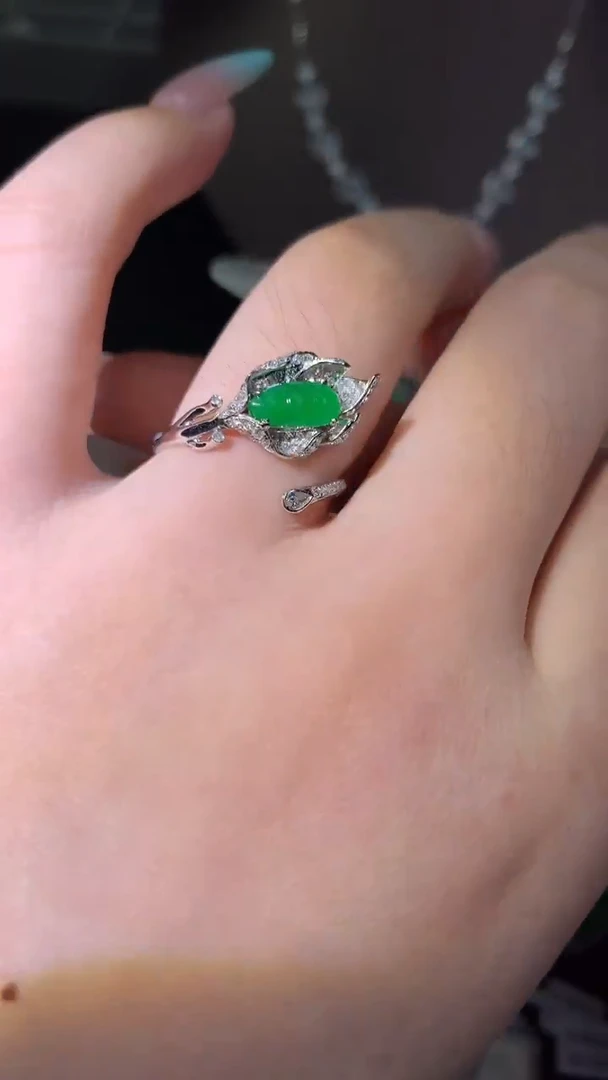 吊坠(不含链)18K金镶嵌翡翠戒指