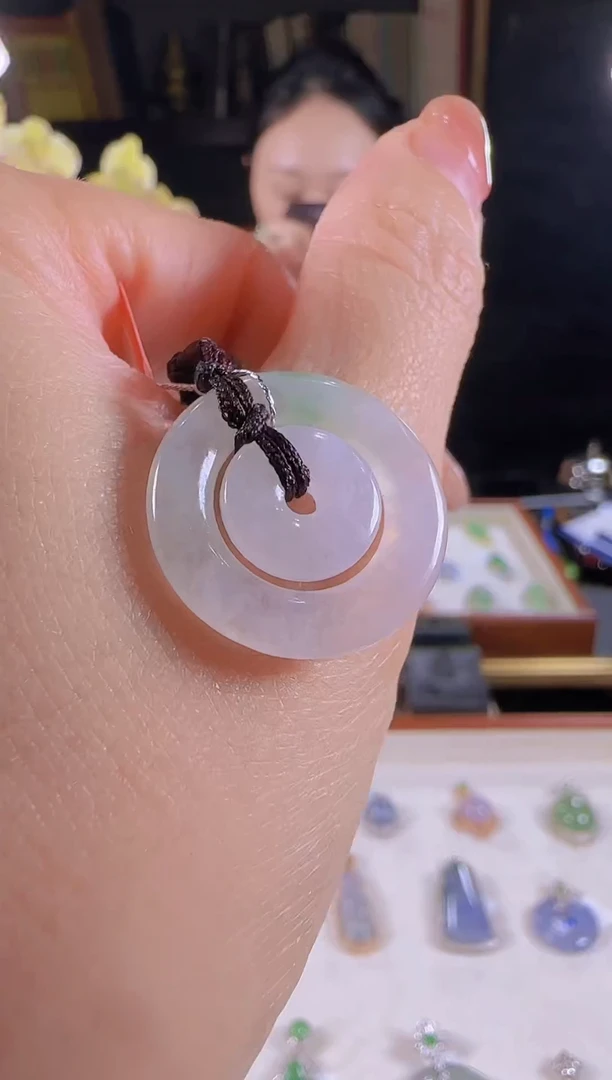 【闪购商品】翡翠吊坠(不含链)未镶嵌翡翠子母扣