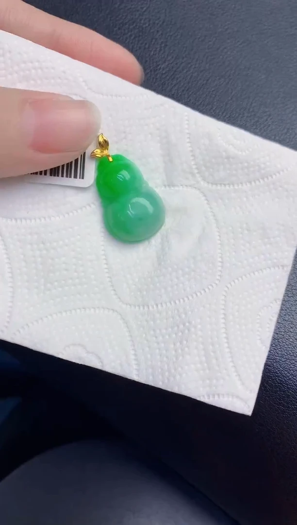 颈饰18K金镶嵌翡翠天然翡翠缅甸A货