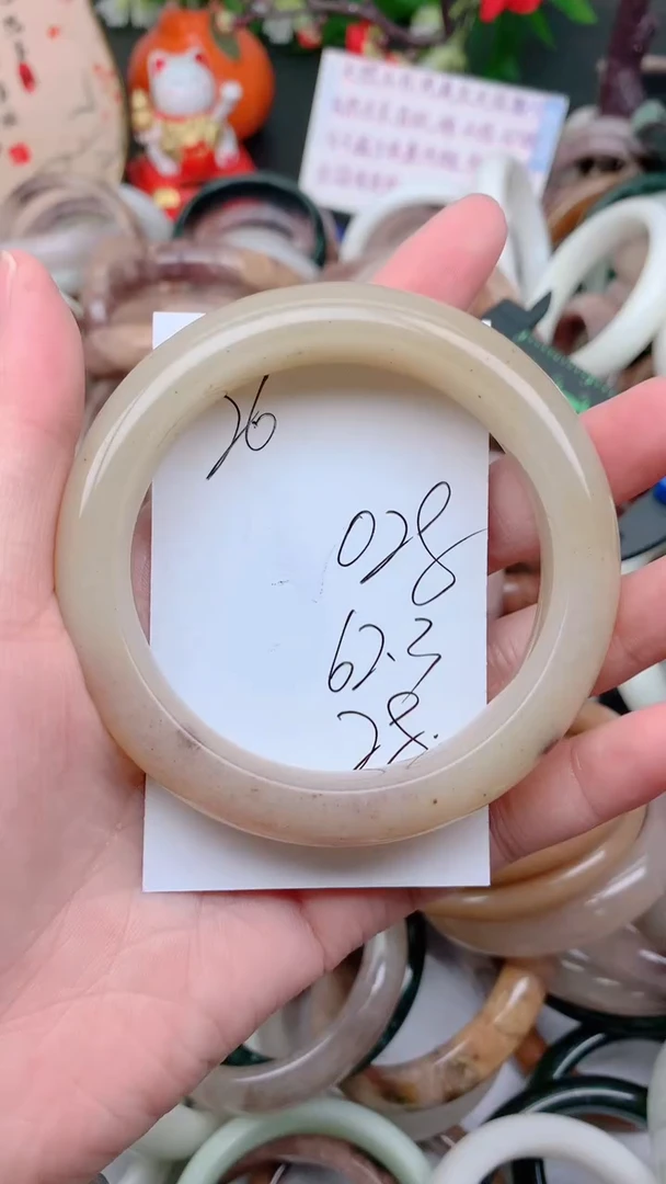 石英质玉手镯未镶嵌028
