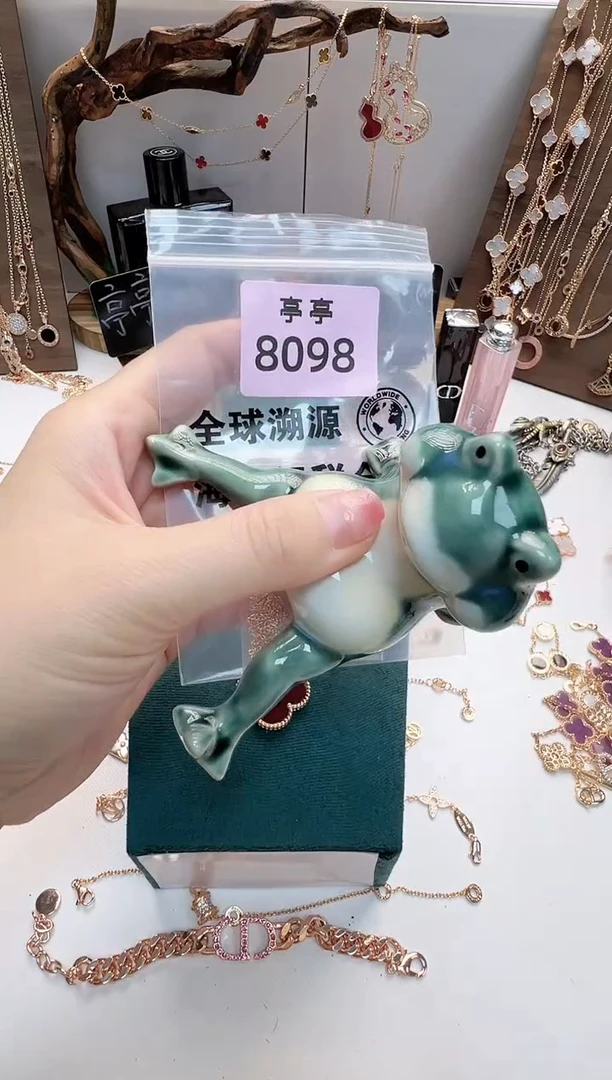 瓷片无**姐彧贤聚宝阁二号铺