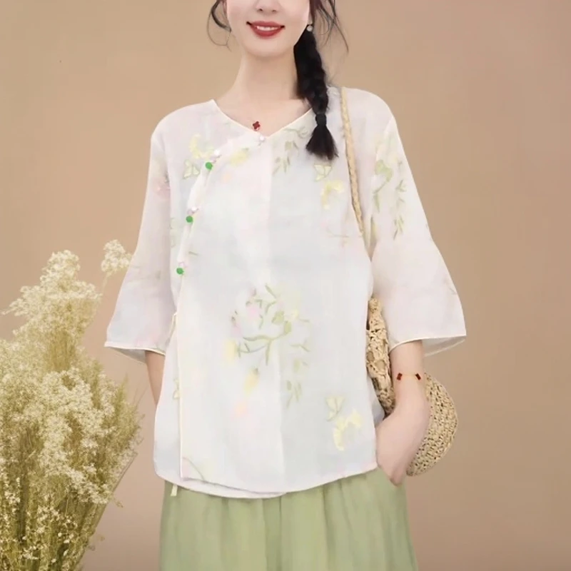 2025夏季新款大码女装复古斜襟刺绣苎麻小衫新中式琉璃扣衬衫上衣