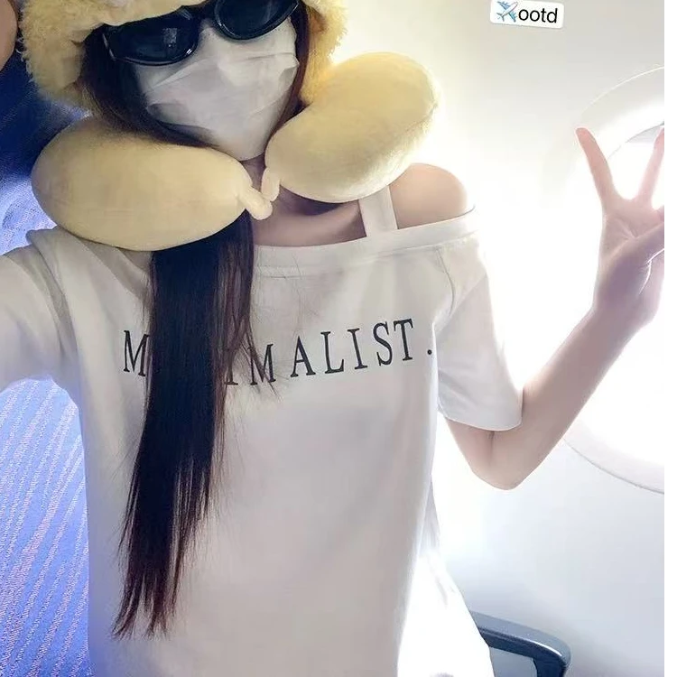 1177自在人生 露肩字母慵懒短袖T