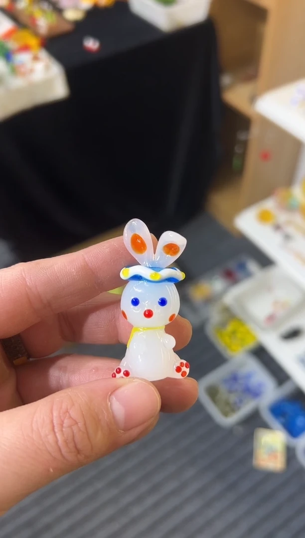 手工艺品琉璃兔子
