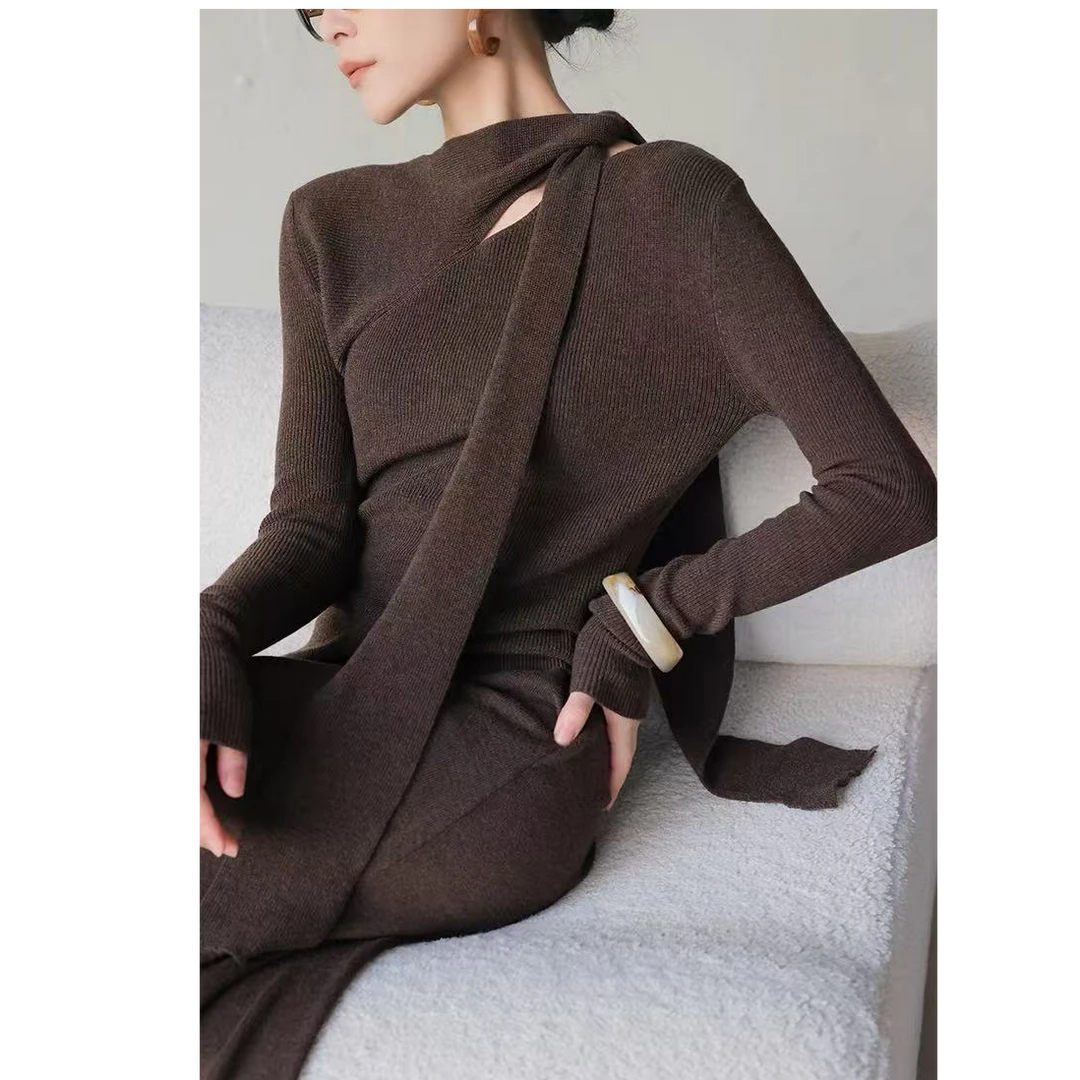 秋季氛围感穿搭围巾领上衣长款半身裙两件套针织套装纯色潮流新款