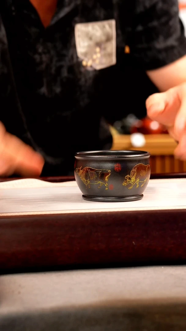 茶壶紫砂原矿石黄 五牛杯