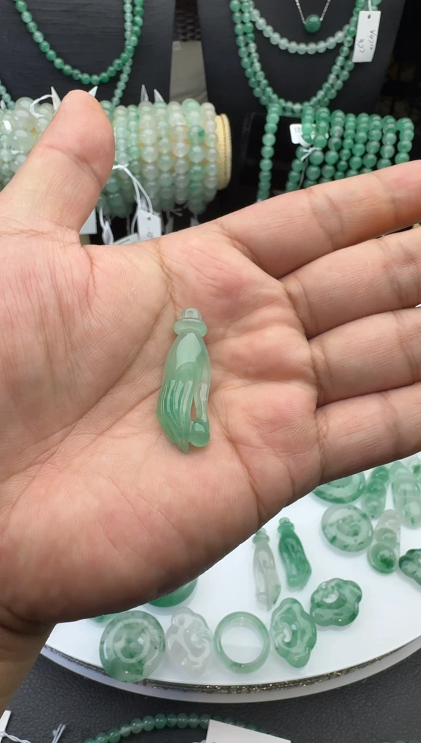 石英质玉银S925镶嵌吊坠(赠链)111
