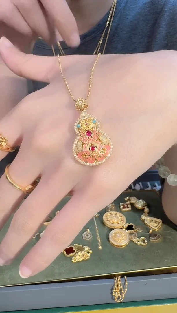 粉黛葫芦吊坠2.18 （附带礼盒包装）