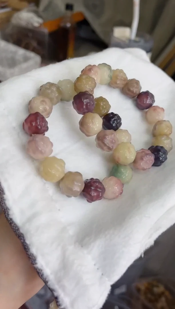 菩提根/象牙果手串e24紫美人玉化羊咩咩14手串