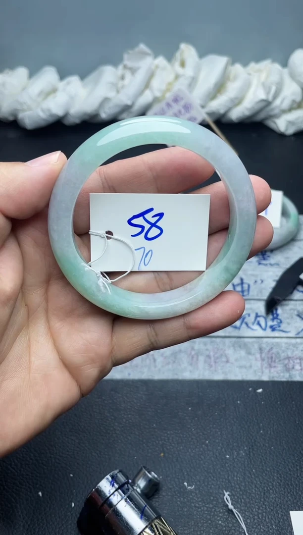 未镶嵌手镯翡翠70