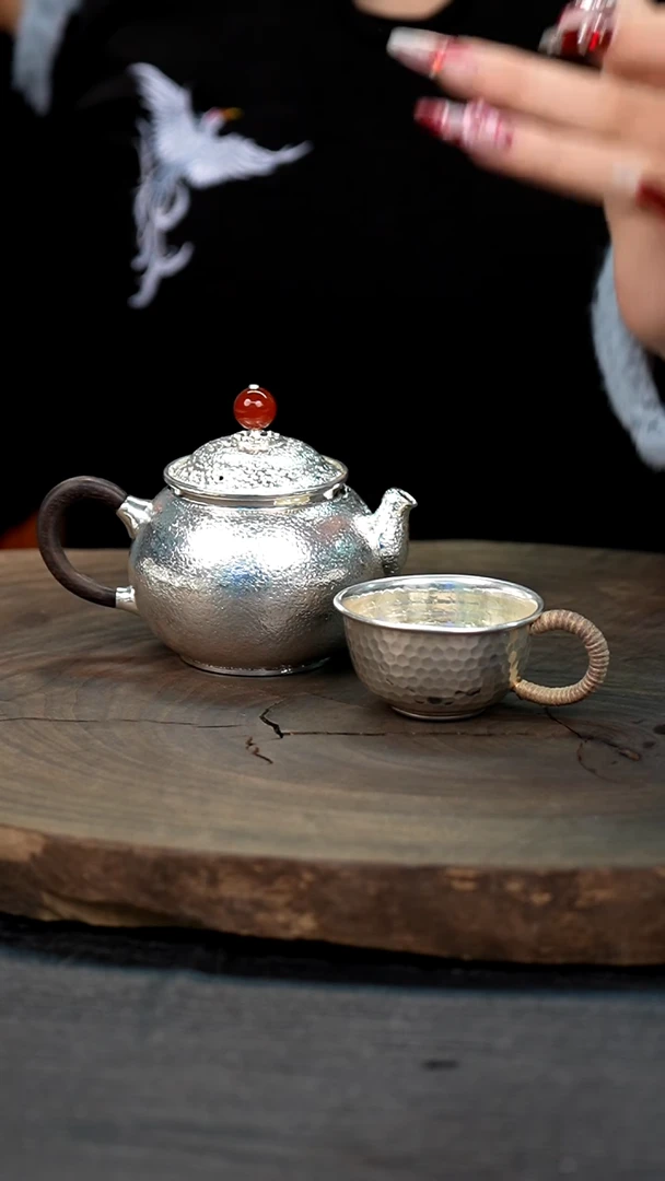 【闪购商品】手工西施银壶+1银杯