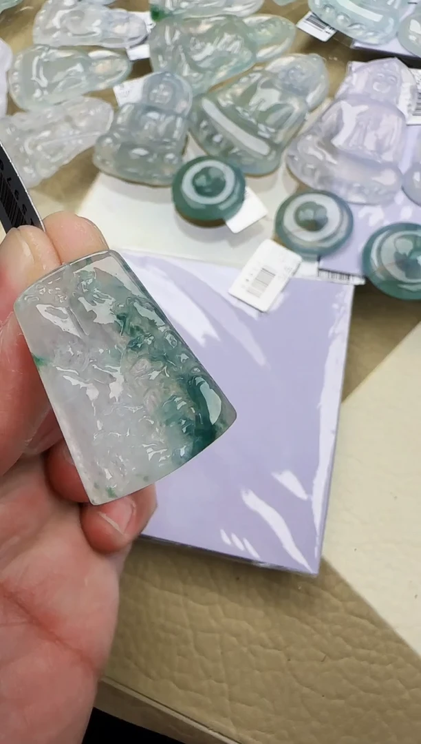 颈饰未镶嵌翡翠缅甸翡翠a货