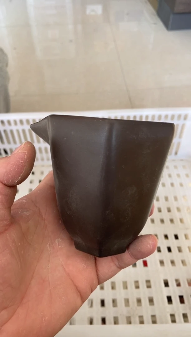 杯无运费险有瑕疵的摄影的产品有使用过的痕迹有点脏介意勿拍杯