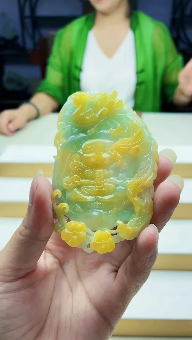 未镶嵌定制翡翠毛货08270344