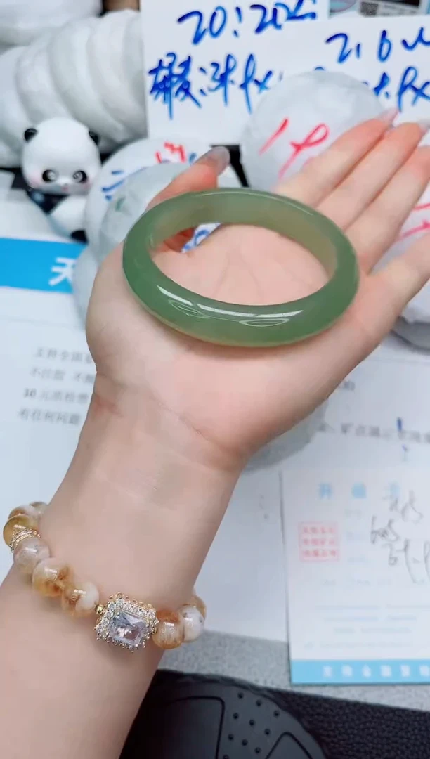 石英质玉手镯未镶嵌245-60.5